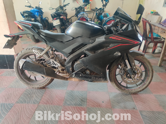 Yamaha R15 v3 indo